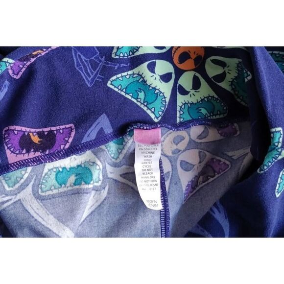 💕3/$30💕 LuLaRoe Nightmare Before Christmas Purple  One Size Leggings - Picture 6 of 8
